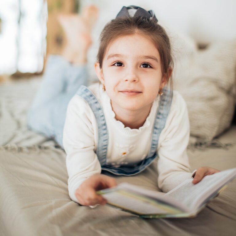 A Mindful Moment in 10-30 Minutes: Reading